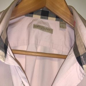 Burberry shirt in great condition dress shirt